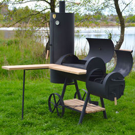 Коптильня смокер паровоз